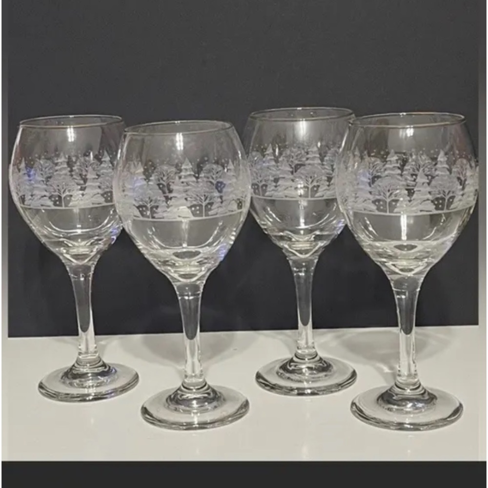 Vintage 5 Libby Arby’s Stemmed Glass Wine Gold Rim White Winter Snow Tre…